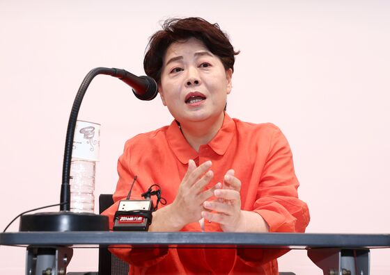 윤희숙 거취 요구에…장동혁 "오발탄" 윤상현 "저를 치라"