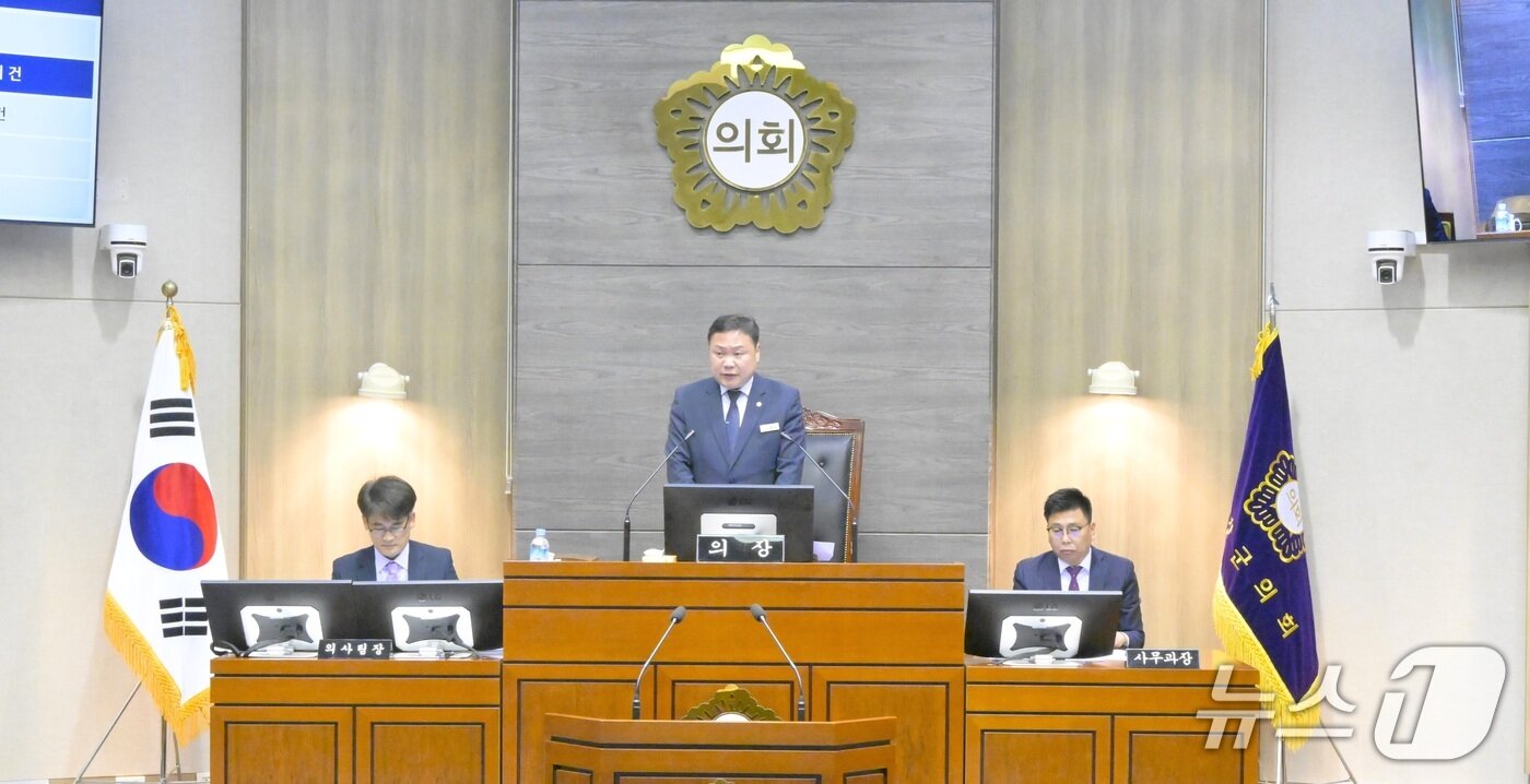 본문 이미지 - 손종석 전북 순창군의회 의장이 회의를 진행하고 있다.&#40;순창군의회 제공. 재판매 및 DB금지&#41;/뉴스1 