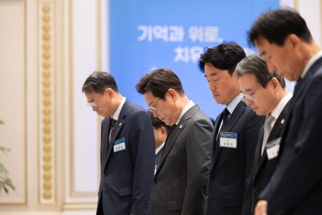 강훈식 "李대통령 참사 사과에 시민 한 사람으로 울컥했다"
