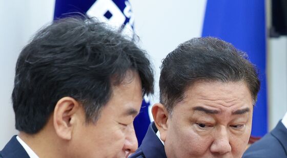대화하는 김병기·문진석