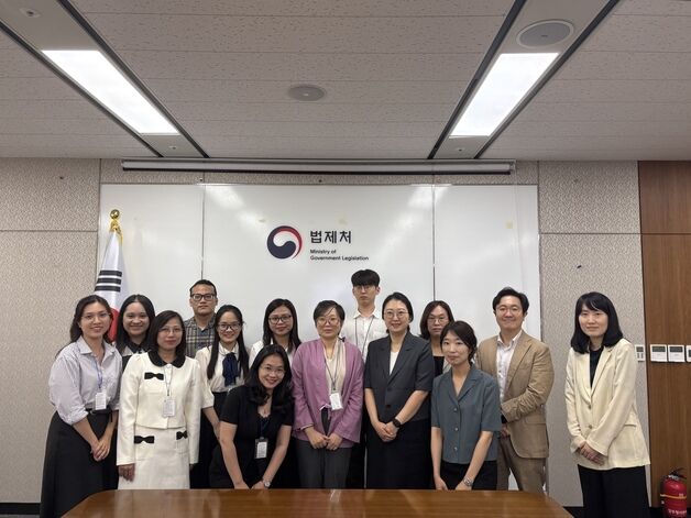 "생리대 봉투도 지원 가능"…법제처, 지원 범위 확대 해석