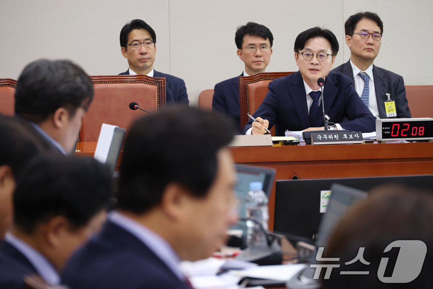 본문 이미지 - 김정관 산업통상자원부 장관 후보자가 17일 오전 서울 여의도 국회 산업통상자원위원회 전체회의장에서 열린 인사청문회에서 의원 질의에 답하고 있다. 2025.7.17/뉴스1 ⓒ News1 이광호 기자