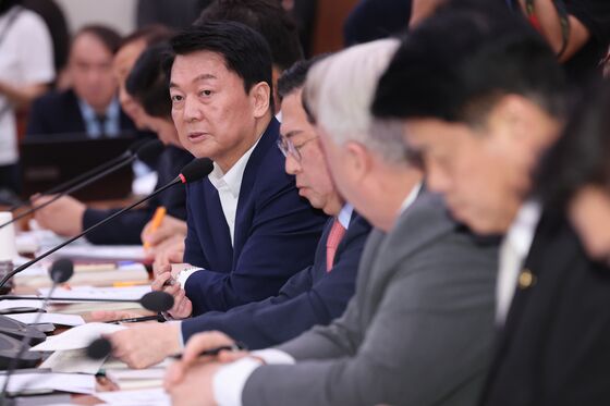 안철수 "송언석 비대위, 전한길 탈당 권유 절차 착수해야"