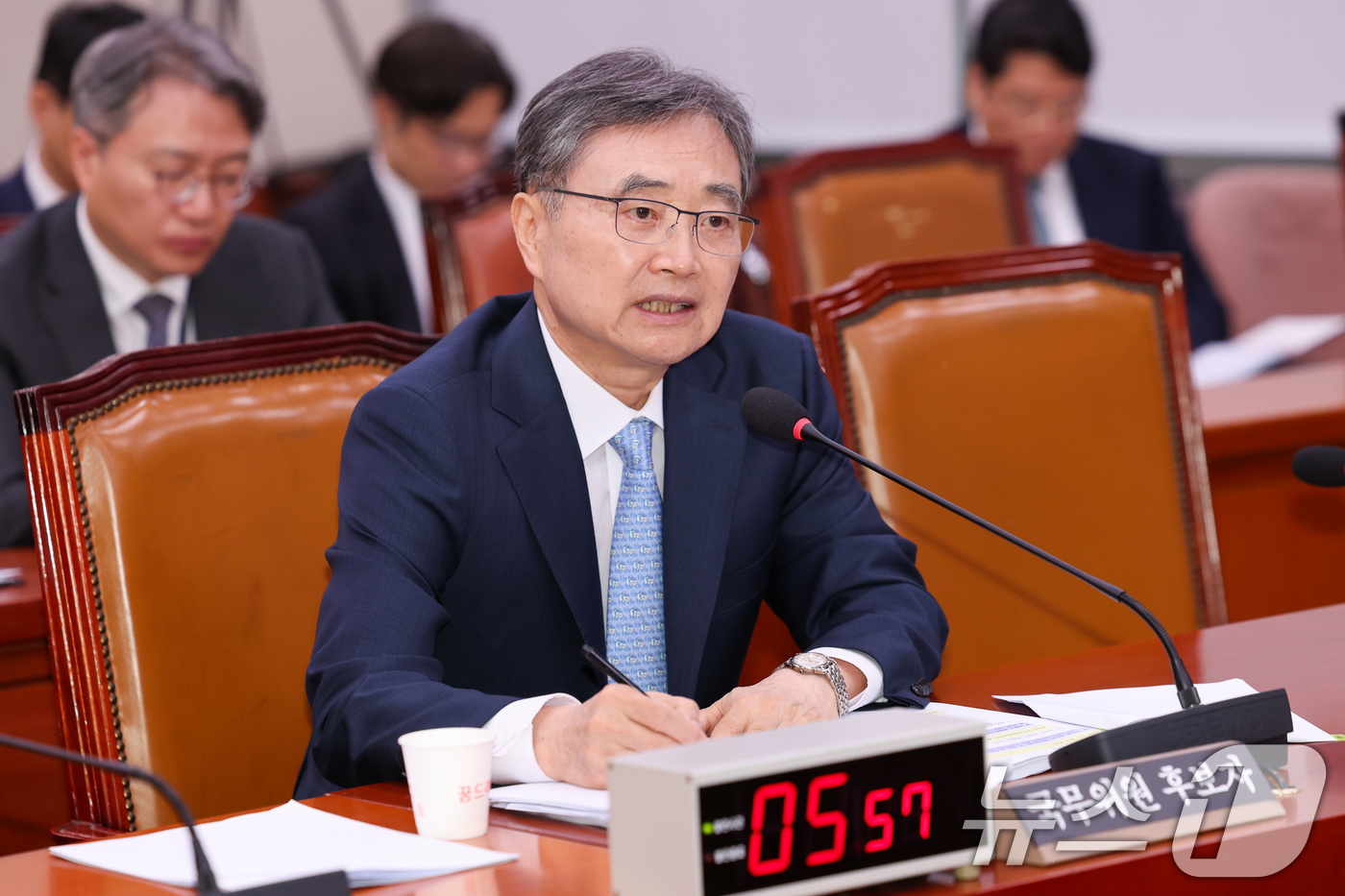 (서울=뉴스1) 안은나 기자 = 조현 외교부 장관 후보자가 17일 서울 여의도 국회 외교통일위원회에서 열린 인사청문회에 출석해 의원 질의에 답하고 있다. 2025.7.17/뉴스1