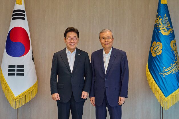 김종인 "친중 오해 유념" 조언…李대통령 "한미동맹 최우선으로"