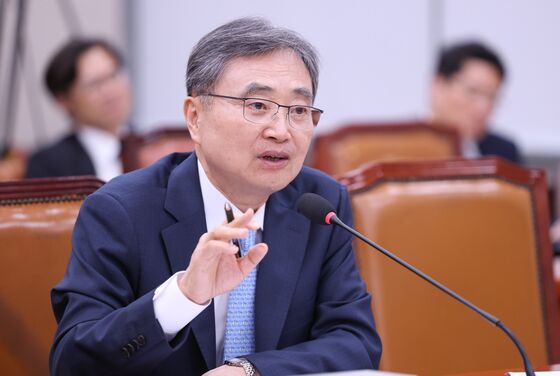 현안 산적한 조현 외교부 장관, 4강 대사 인선부터