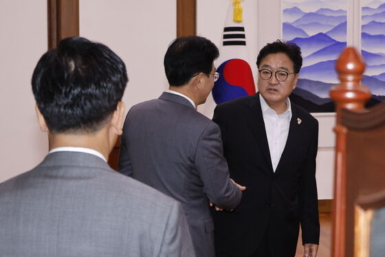우원식, 권성동 등 압색에 "특검, 국회와 협조 통한 임의제출이 바람직"