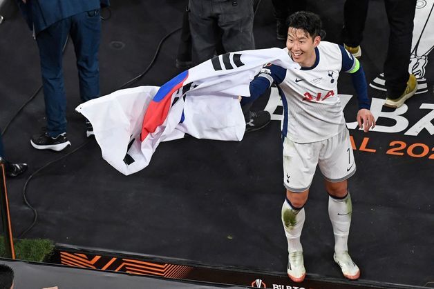 "손흥민 이적할 팀 맞혀보세요"…베팅 상품으로 출시