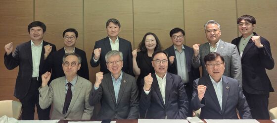 의협-의학회 "의대생 교육·전공의 수련 정상화해야"…논의 착수