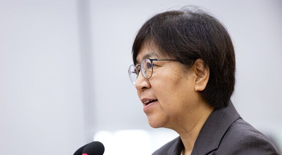 답변하는 정은경 보건복지부 장관 후보자