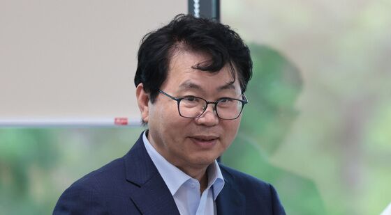 이재명 대통령 향한 편지 전달받은 이한주 국정기획위원장