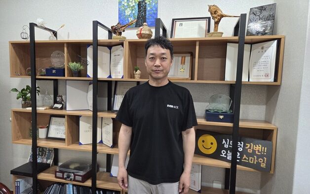 [인터뷰] 민법 수험서 낸 김성훈 변호사 "배워서 남 주는 게 큰 보람"