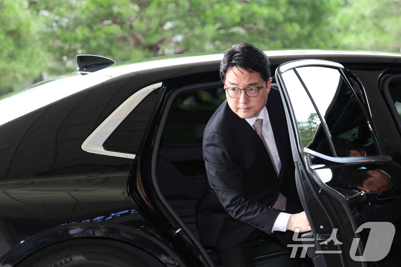 본문 이미지 - 사의를 표명한 심우정 검찰총장이 2일 서울 서초구 대검찰청으로 출근하고 있다 2025.7.2/뉴스1 ⓒ News1 이동해 기자