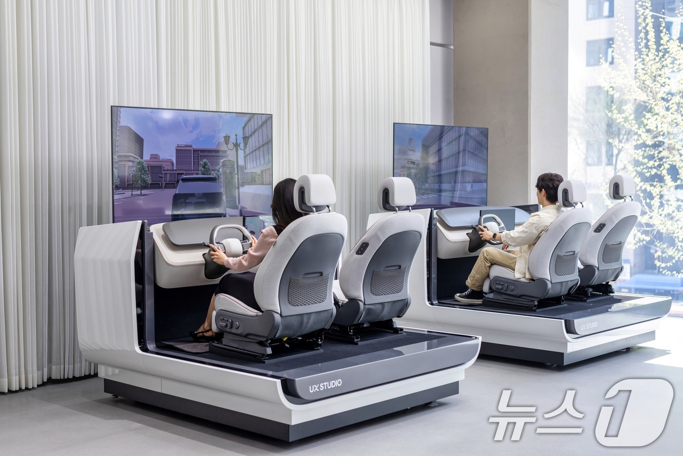 (서울=뉴스1) = 현대차·기아는 오는 3일 서울 강남구 현대자동차 강남대로 사옥에 'UX 스튜디오 서울'을 개관하고 사용자들과 함께 미래 모빌리티 경험을 설계하는 참여형 연구 거 …