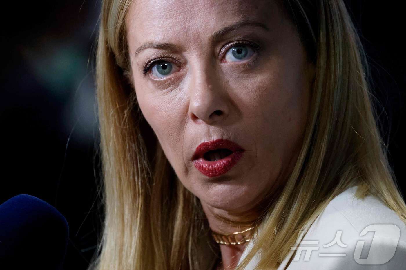 (헤이그 AFP=뉴스1) 윤다정 기자 = 조르자 멜로니 이탈리아 총리가 6월 25일(현지 시간) 헤이그에서 열린 북대서양조약기구(NATO) 정상회의 종료 후 언론과 인터뷰를 하고 …