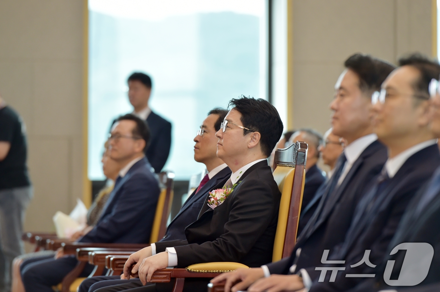 (서울=뉴스1) = 심우정 검찰총장이 2일 서울 서초구 대검찰청에서 열린 퇴임식에 착석해 있다. (대검찰청 제공. 재판매 및 DB 금지) 2025.7.2/뉴스1