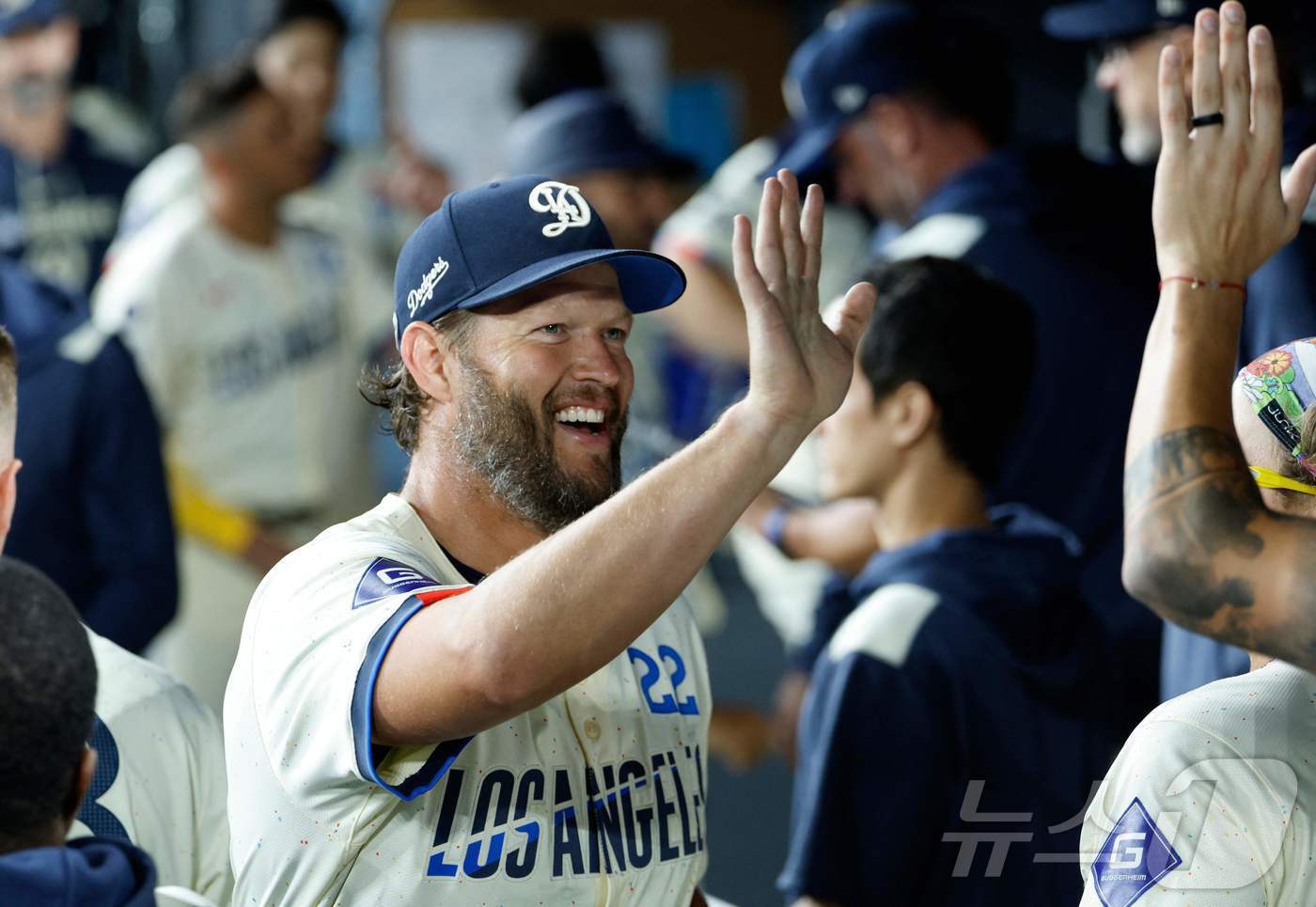본문 이미지 - LA 다저스 클레이튼 커쇼가 개인 통산 3000탈삼진까지 3개만 남겨뒀다. ⓒ AFP=뉴스1