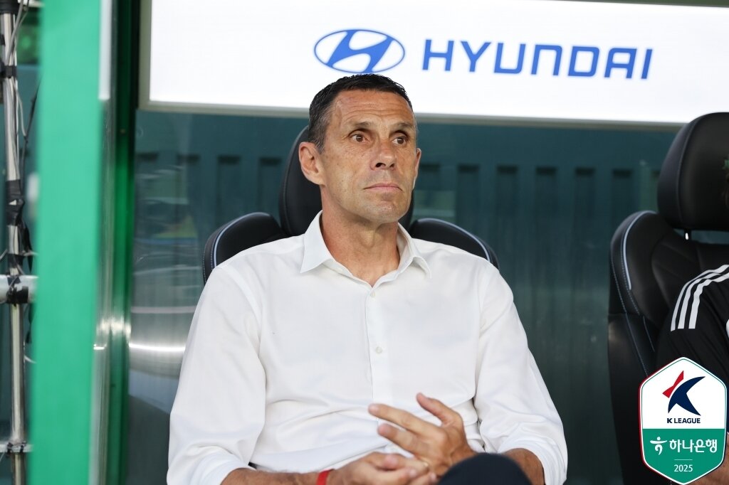 본문 이미지 - 거스 포옛 전북 감독&#40;한국프로축구연맹 제공&#41; 