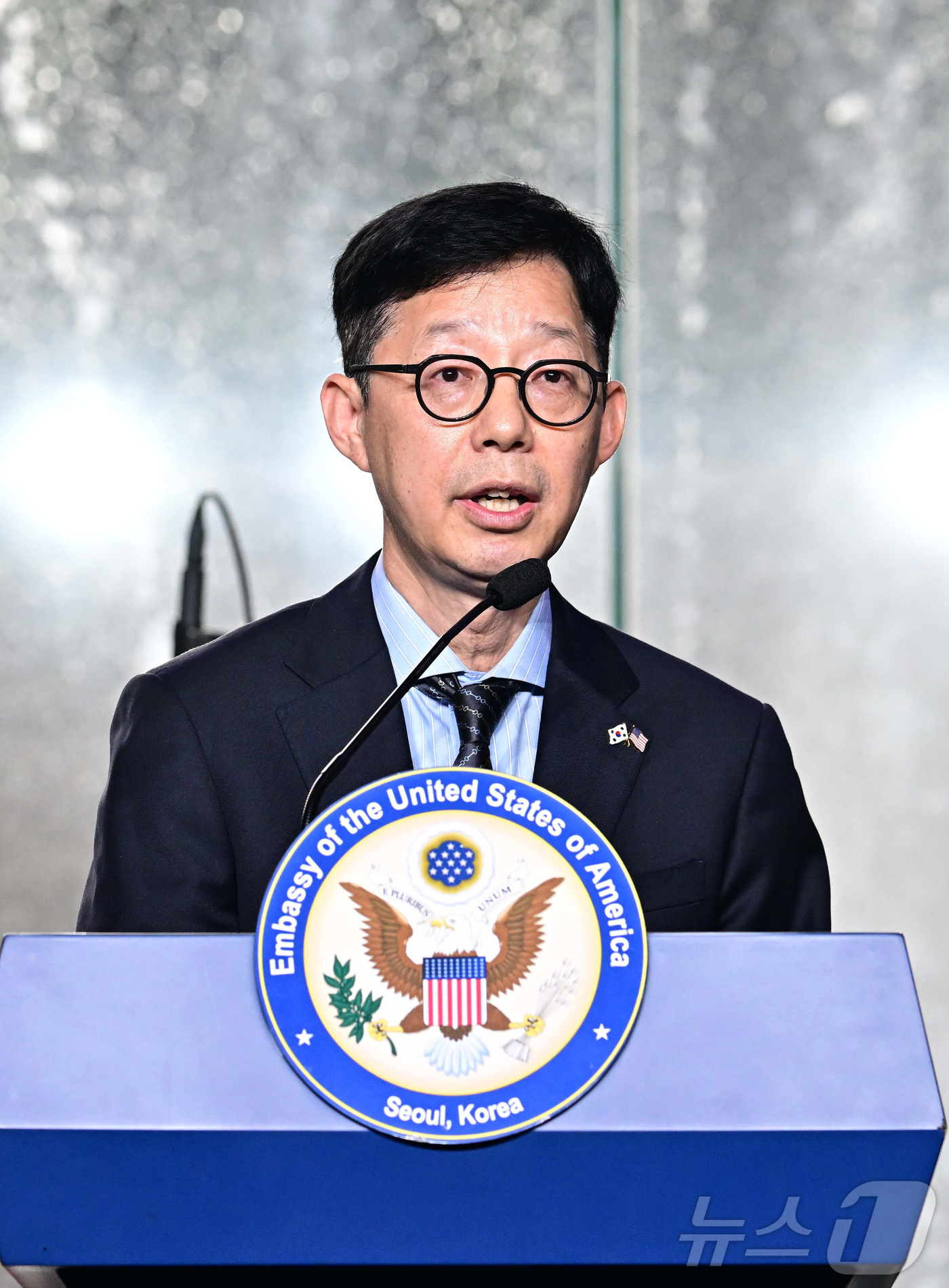 (서울=뉴스1) 사진공동취재단 = 박윤주 외교부 1차관이 2일 오후 서울 용산구 그랜드 하얏트 서울에서 열린 미국 독립기념일 행사에서 축사를 하고 있다.  2025.7.2/뉴스1