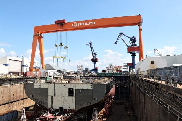 [르포]골리앗 크레인에 선명한 'Hanwha'…美필리조선소를 가다