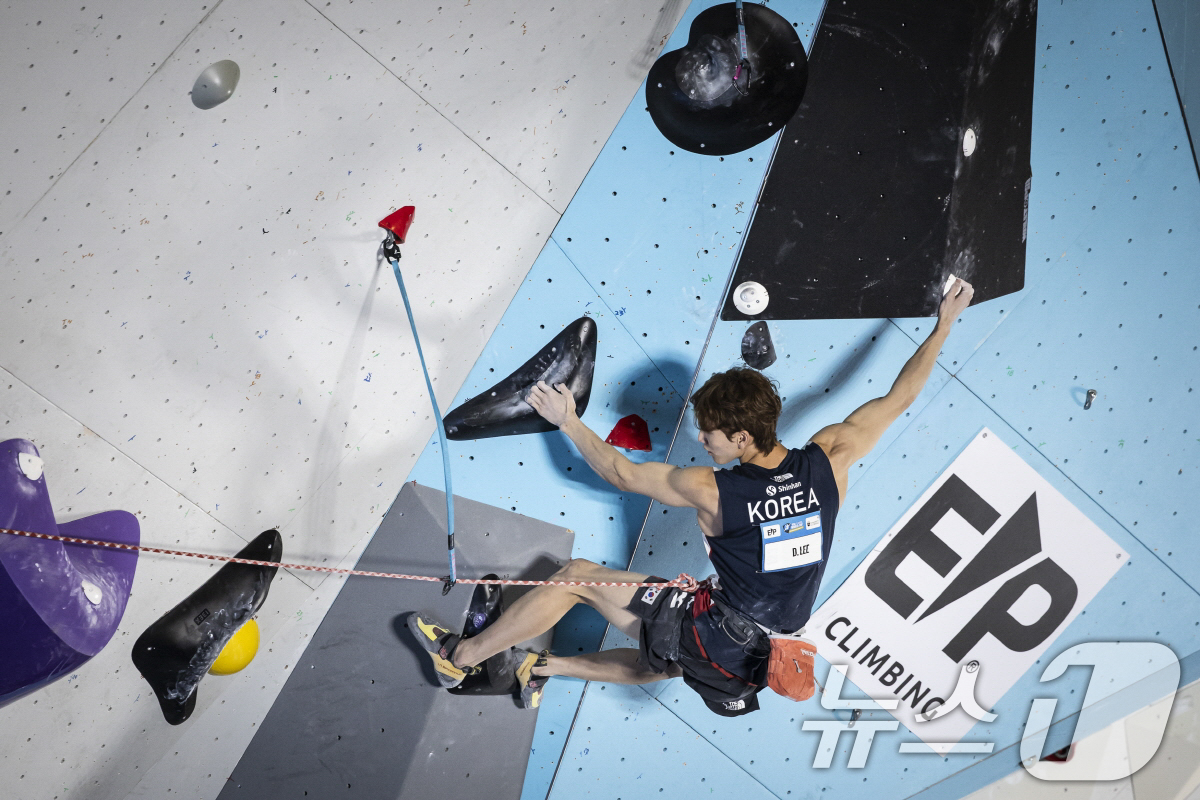 (서울=뉴스1) = 사단법인 대한산악연맹(회장 조좌진)은 한국시간 20일 새벽 종료된, 스페인 마드리드에서 열린 '2025 IFSC 스포츠클라이밍 Comunidad de Madri …