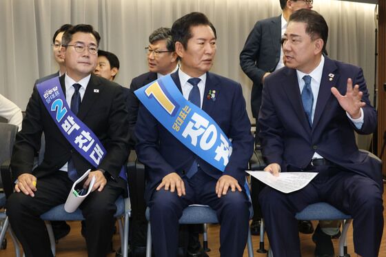[속보] 정청래, 당대표 영남 경선도 승리…권리당원 62.55% 득표