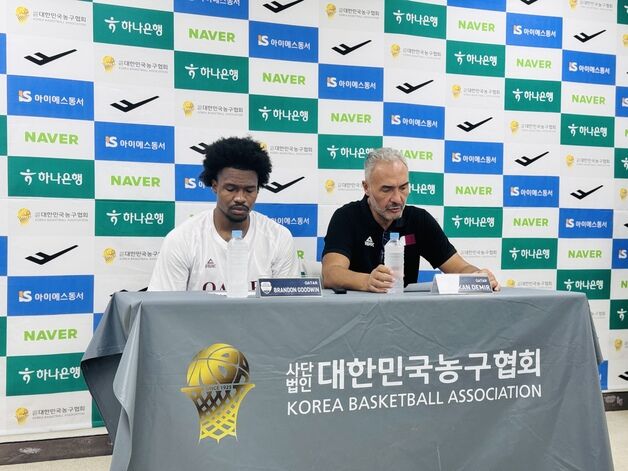 카타르 농구대표팀 감독 "한국 공수 모두 안정적…향후 성적 궁금"