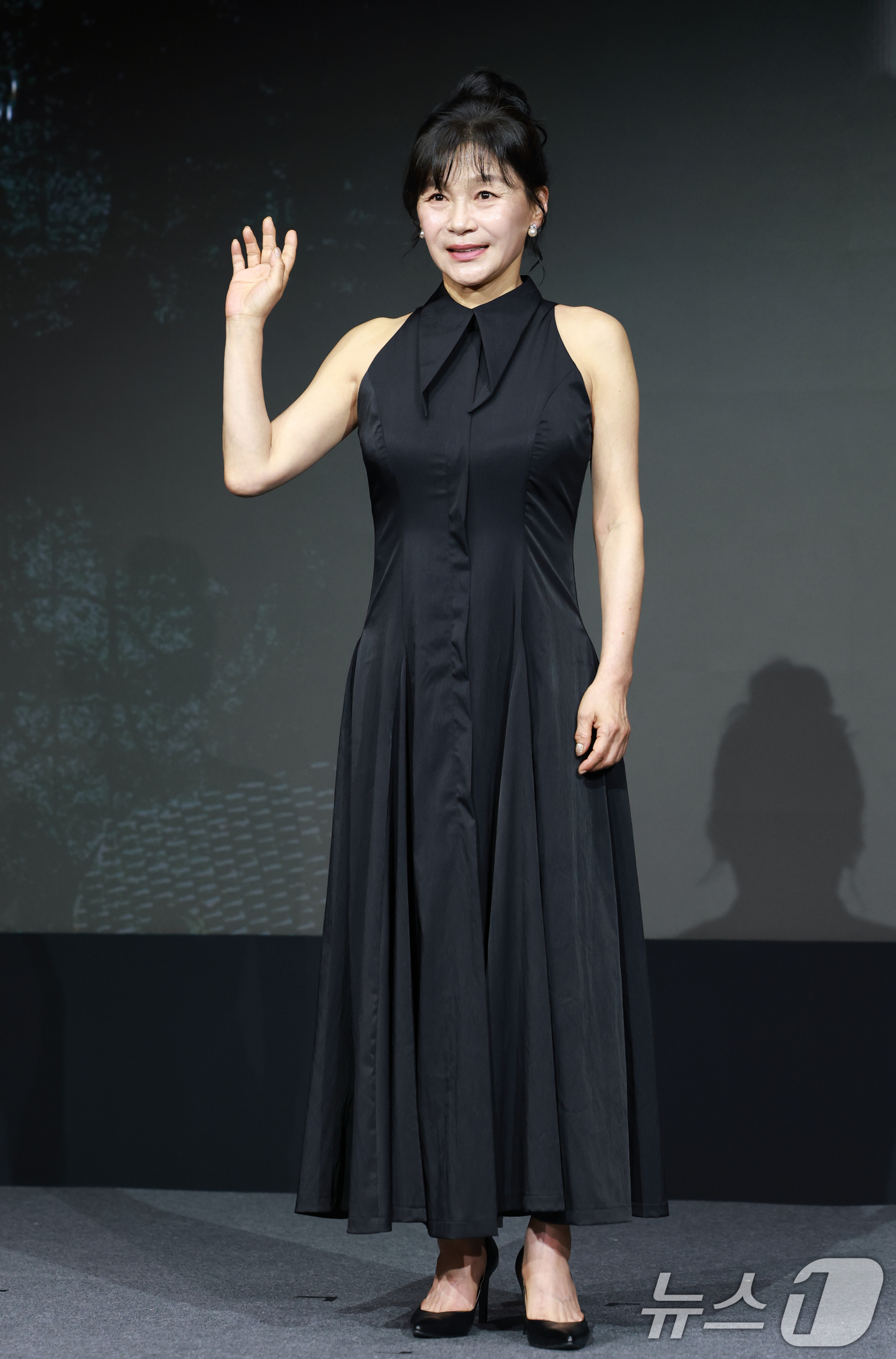 (서울=뉴스1) 권현진 기자 = 배우 길해연이 22일 오전 서울 마포구 호텔 나루 서울 엠갤러리에서 열린 넷플릭스 시리즈 '트리거' 제작발표회에 참석해 포즈를 취하고 있다.'트리거 …