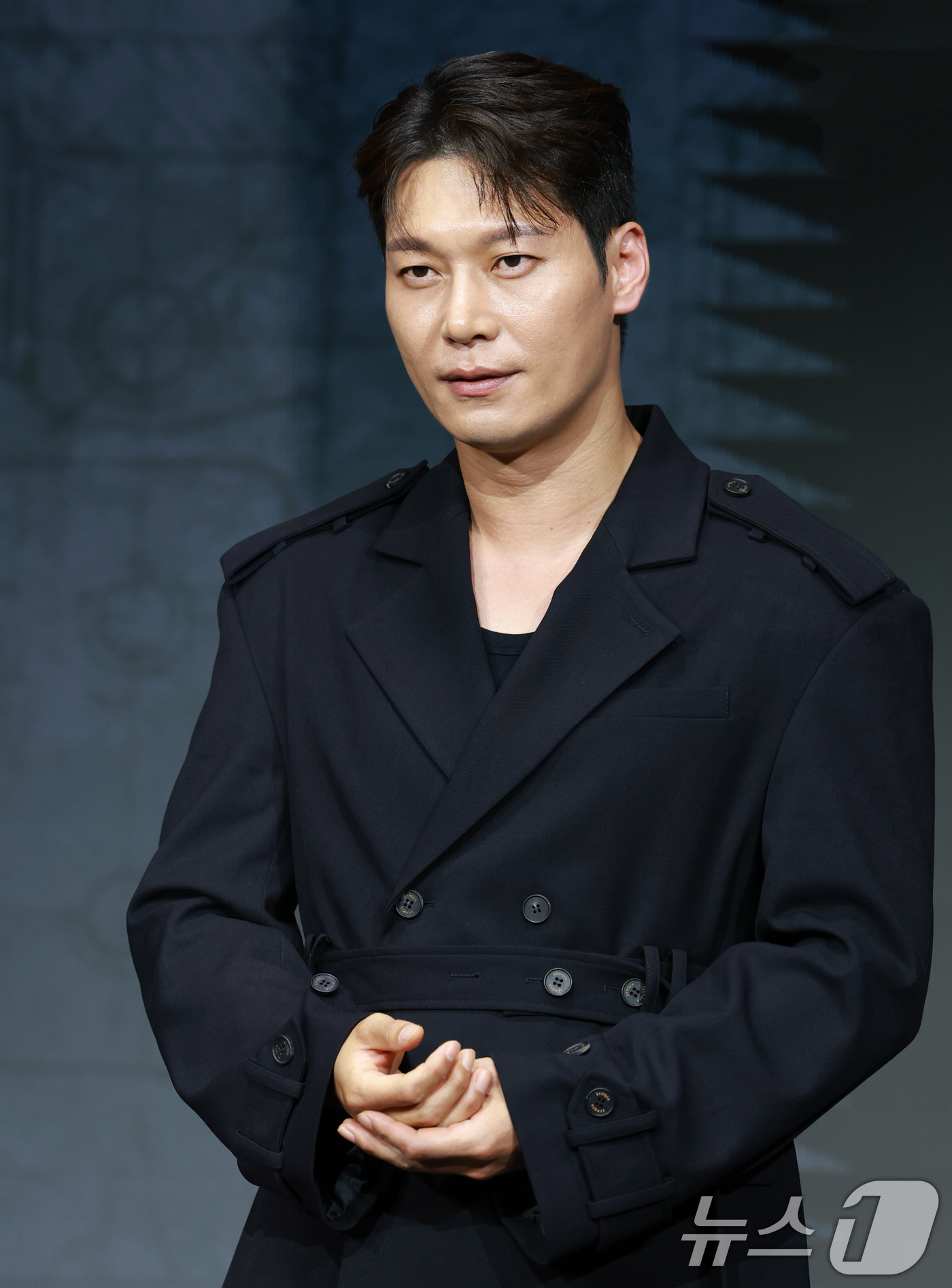 (서울=뉴스1) 권현진 기자 = 배우 박훈이 22일 오전 서울 마포구 호텔 나루 서울 엠갤러리에서 열린 넷플릭스 시리즈 '트리거' 제작발표회에 참석해 포즈를 취하고 있다.'트리거' …