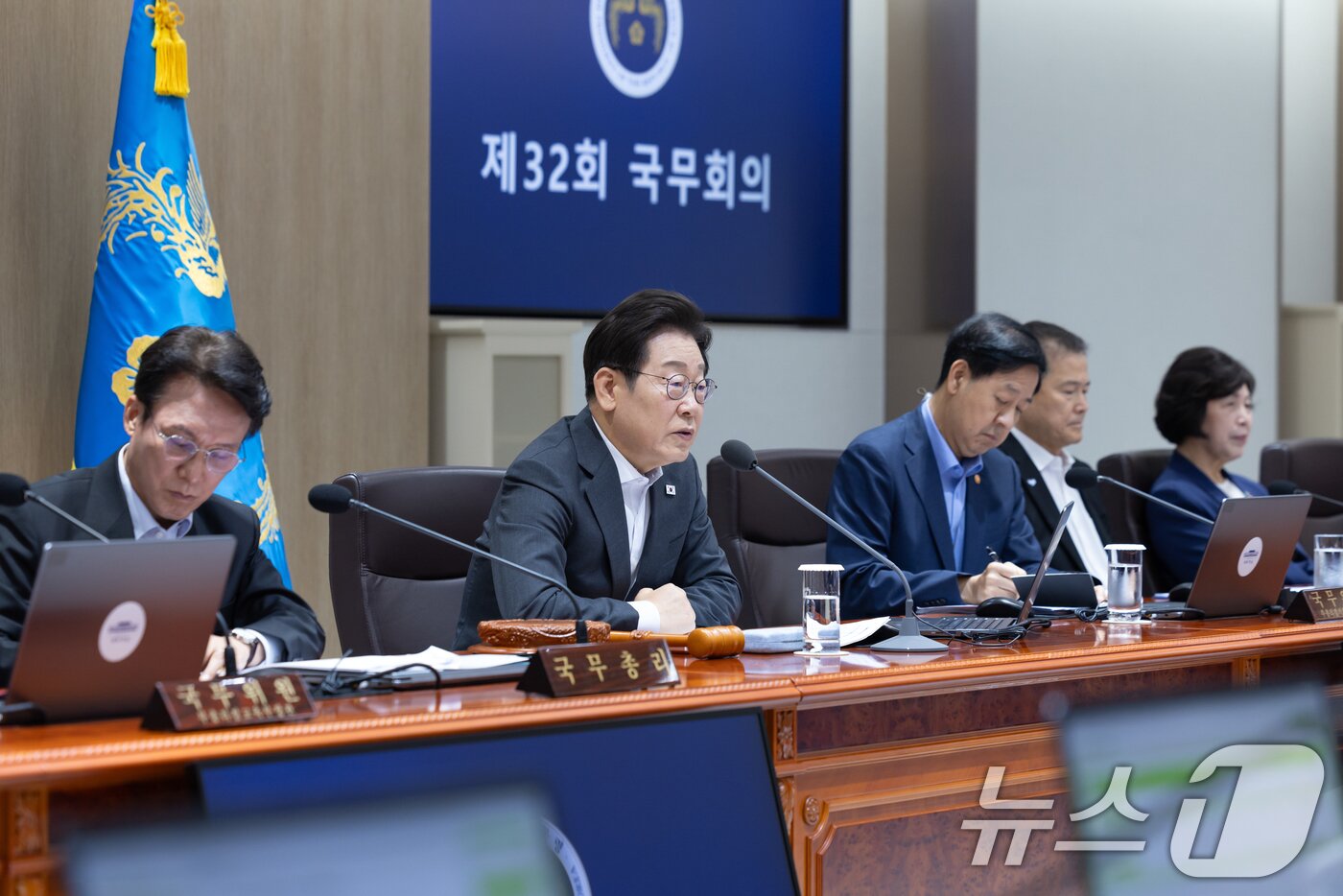 본문 이미지 - 이재명 대통령이 22일 서울 용산 대통령실 청사에서 열린 국무회의에서 발언하고 있다. &#40;대통령실 제공. 재판매 및 DB 금지&#41; 2025.7.22/뉴스1 ⓒ News1 허경 기자