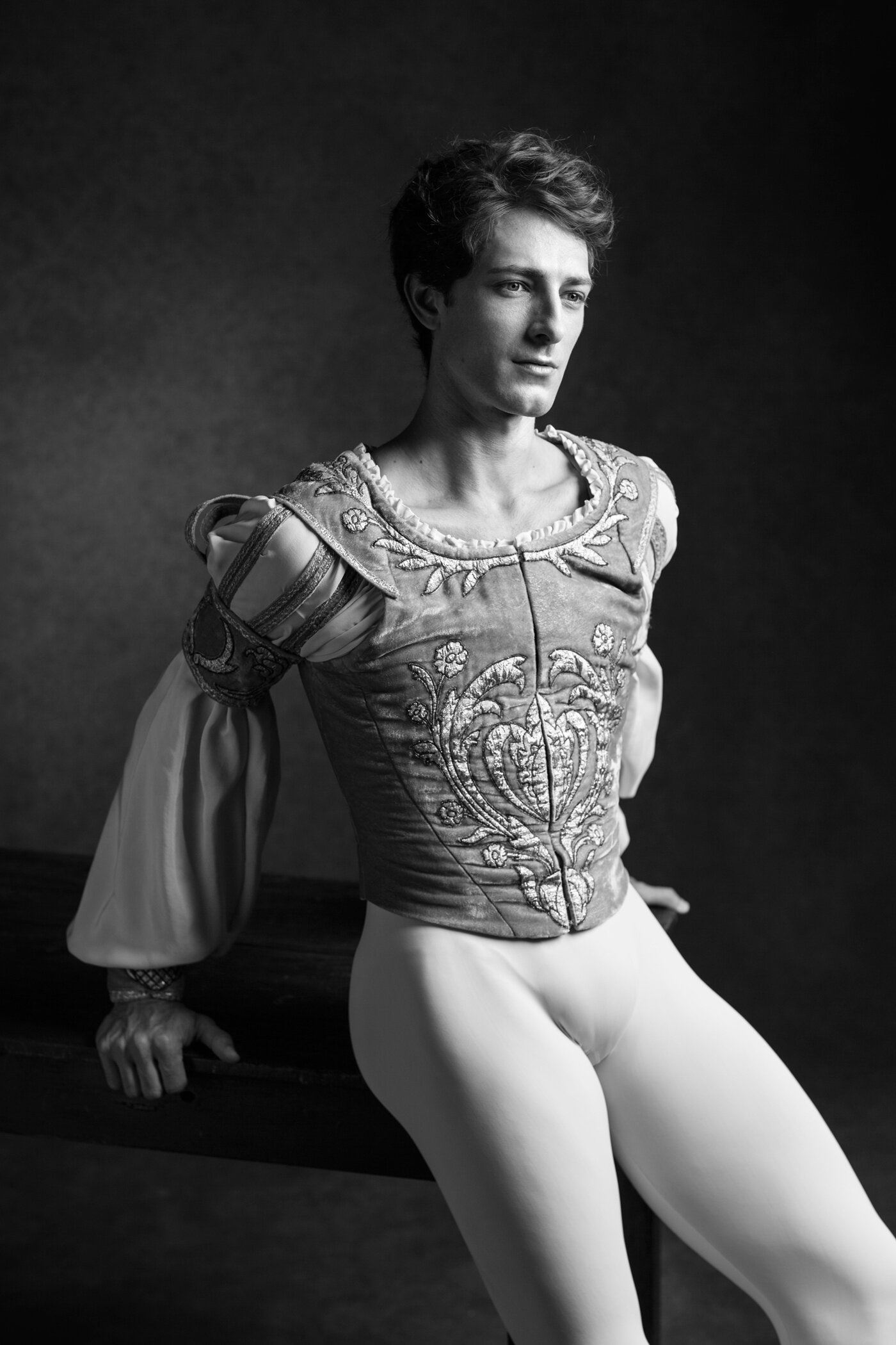 본문 이미지 - 발레리노 마티외 가니오&#40;c&#41; James Bort&#40;예술의전당 제공&#41;