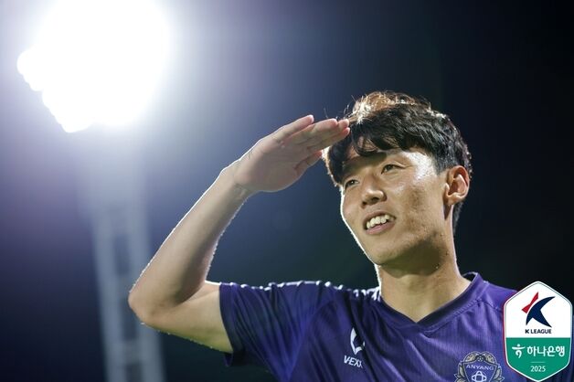'환상 프리킥' 김보경 "차는 순간 골 직감…공격 포인트 70개 도전"