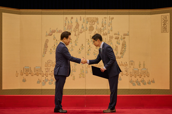 '지선 출마' 질문에 김경수 "심각하게 고민…인사권자와 협의해야"