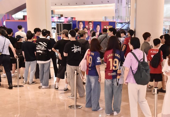 형지엘리트, 매출 34%·영업이익 402%↑…'트리플 성장 엔진'