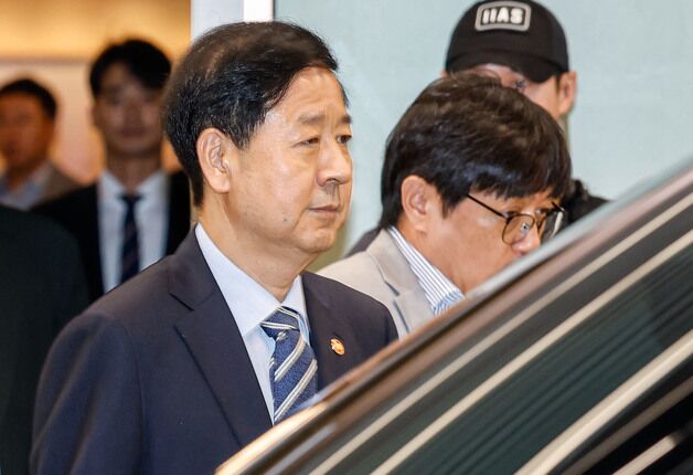 한미 관세협상 日보다 못하면…"올해 1% 성장 기대 무산"