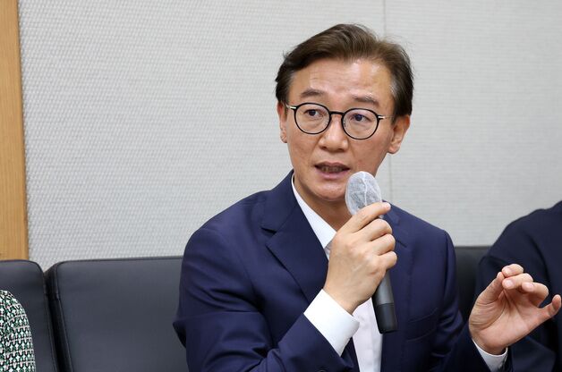 전재수 장관 "'해수부 부산 이전 해사법원 신설…해운 대기업 집적화"