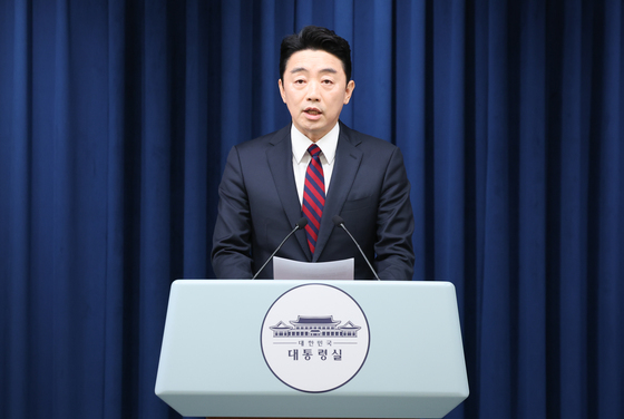 강훈식, 공공기관 퇴직금 꼼수에 "노동 도둑질"…전수조사 지시