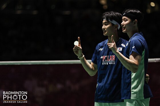본문 이미지 - 배드민턴 남자복식 세계랭킹 1위 서승재(오른쪽)-김원호. (대한배드민턴협회 제공)