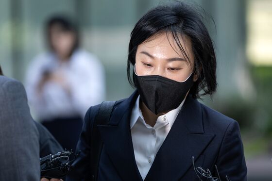 김건희 특검, '金 수행비서' 유경옥 전 행정관 재소환