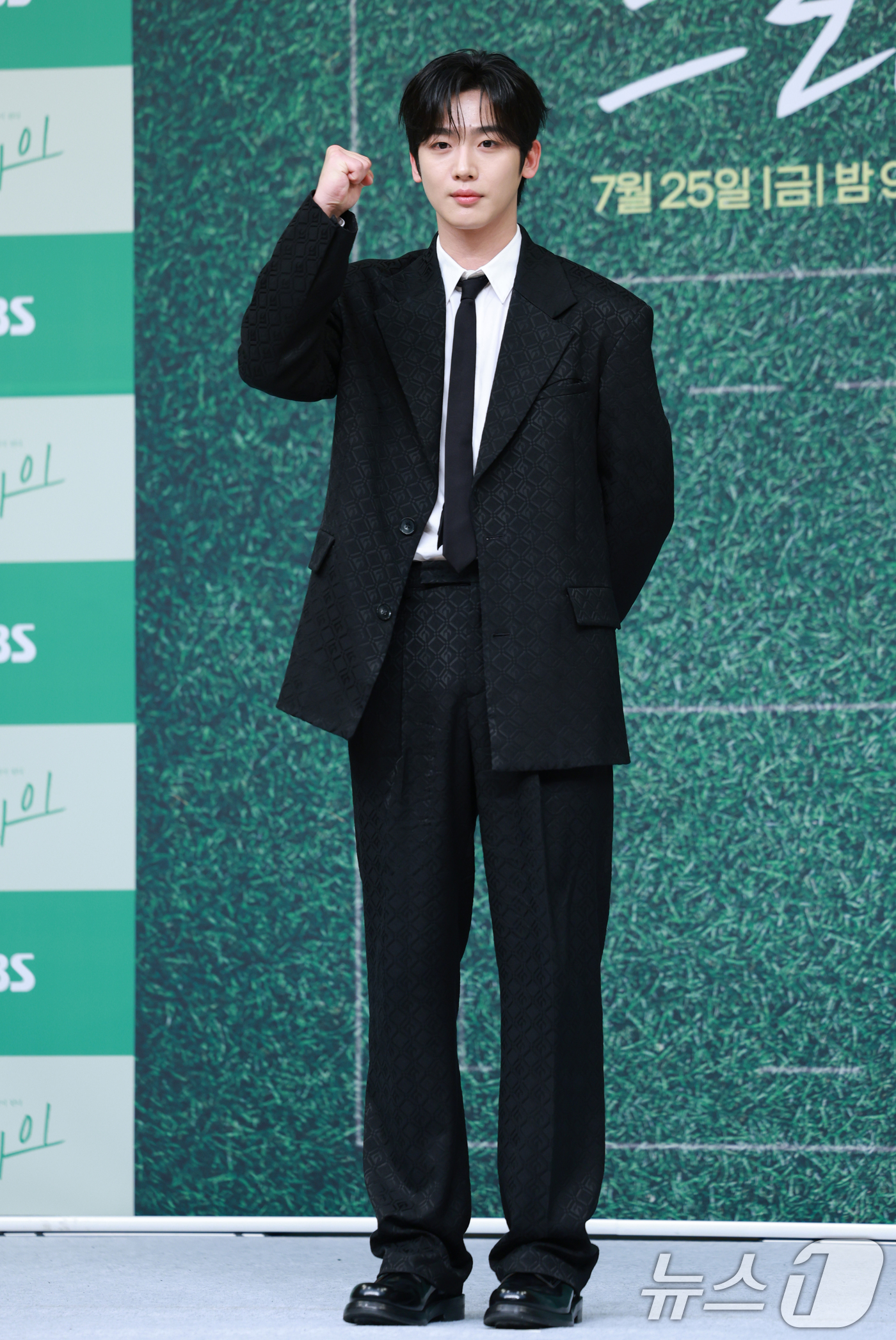 (서울=뉴스1) 권현진 기자 = 배우 김요한이 25일 오후 서울 양천구 SBS에서 진행된 드라마 '트라이' 제작발표회에 참석해 포즈를 취하고 있다.'트라이: 우리는 기적이 된다'는 …