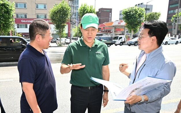 [동정] 오세훈, 천호대로 쿨링로드·청량꿈숲 찾아 폭염 대응 점검