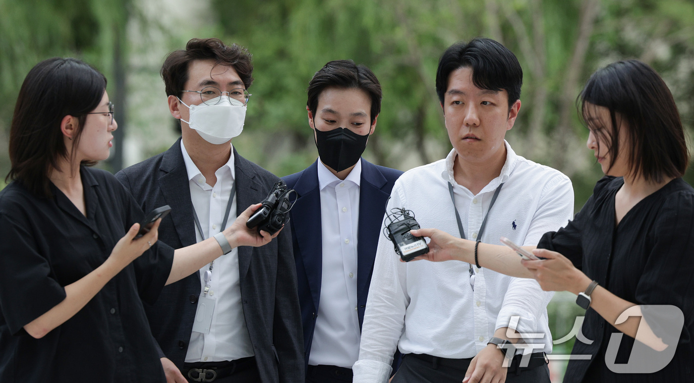 (서울=뉴스1) 신웅수 기자 = 김건희 여사의 이른바 '문고리 3인방' 중 한 명인 정지원 전 대통령실 행정관이 25일 오후 서울 종로구에 마련된 김건희 특검팀(특별검사 민중기) …