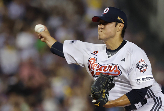 두산 최원준, 우측 굴곡근 미세 손상…"5월 말 돼야 복귀 가능"