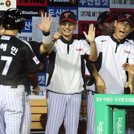 '5연승' LG 염경엽 감독 "문성주가 중요한 상황에 역전 적시타"