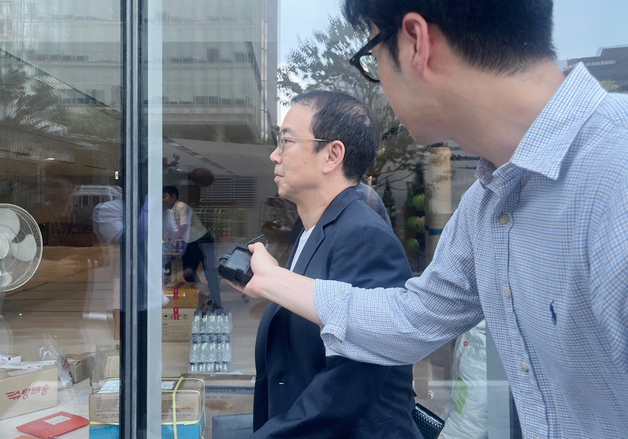 김건희 특검 출석하는 송병준 의장