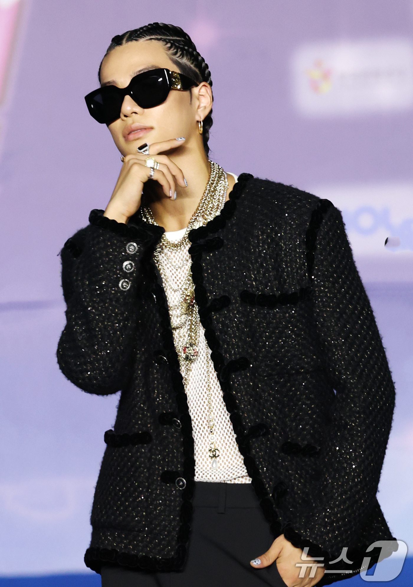 (고양=뉴스1) 권현진 기자 = 올데이 프로젝트 타잔이 26일 경기도 고양시 일산서구 킨텍스 제1전시장에서 열린 ‘2025 SBS 가요대전 Summer’(이하 ‘가요대전’) 블루카 …