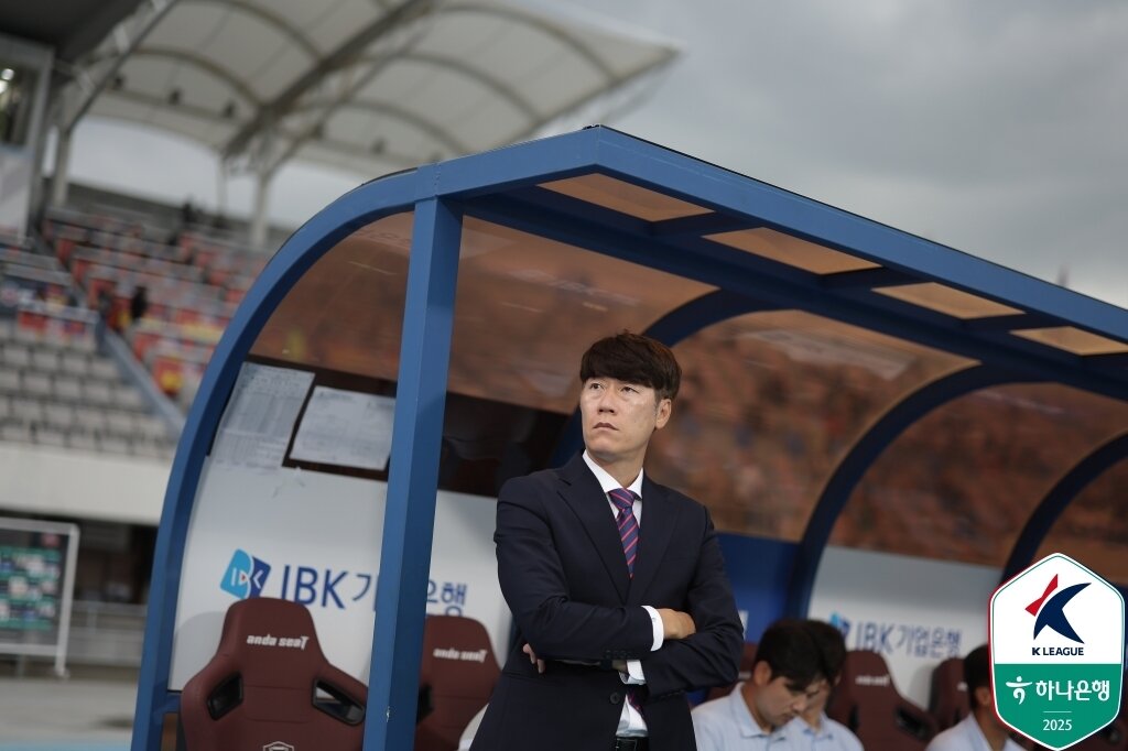 본문 이미지 - 김은중 수원FC 감독&#40;한국프로축구연맹 제공&#41; 