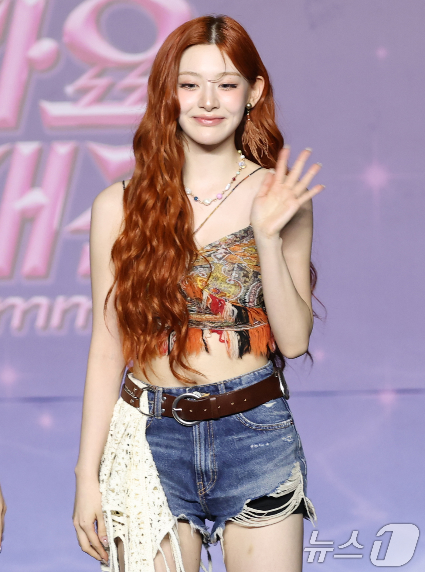 (고양=뉴스1) 권현진 기자 = 스테이씨 세은이 27일 경기도 고양시 일산서구 킨텍스 제1전시장에서 열린 ‘2025 SBS 가요대전 Summer’(이하 ‘가요대전’) 블루카펫 행사 …