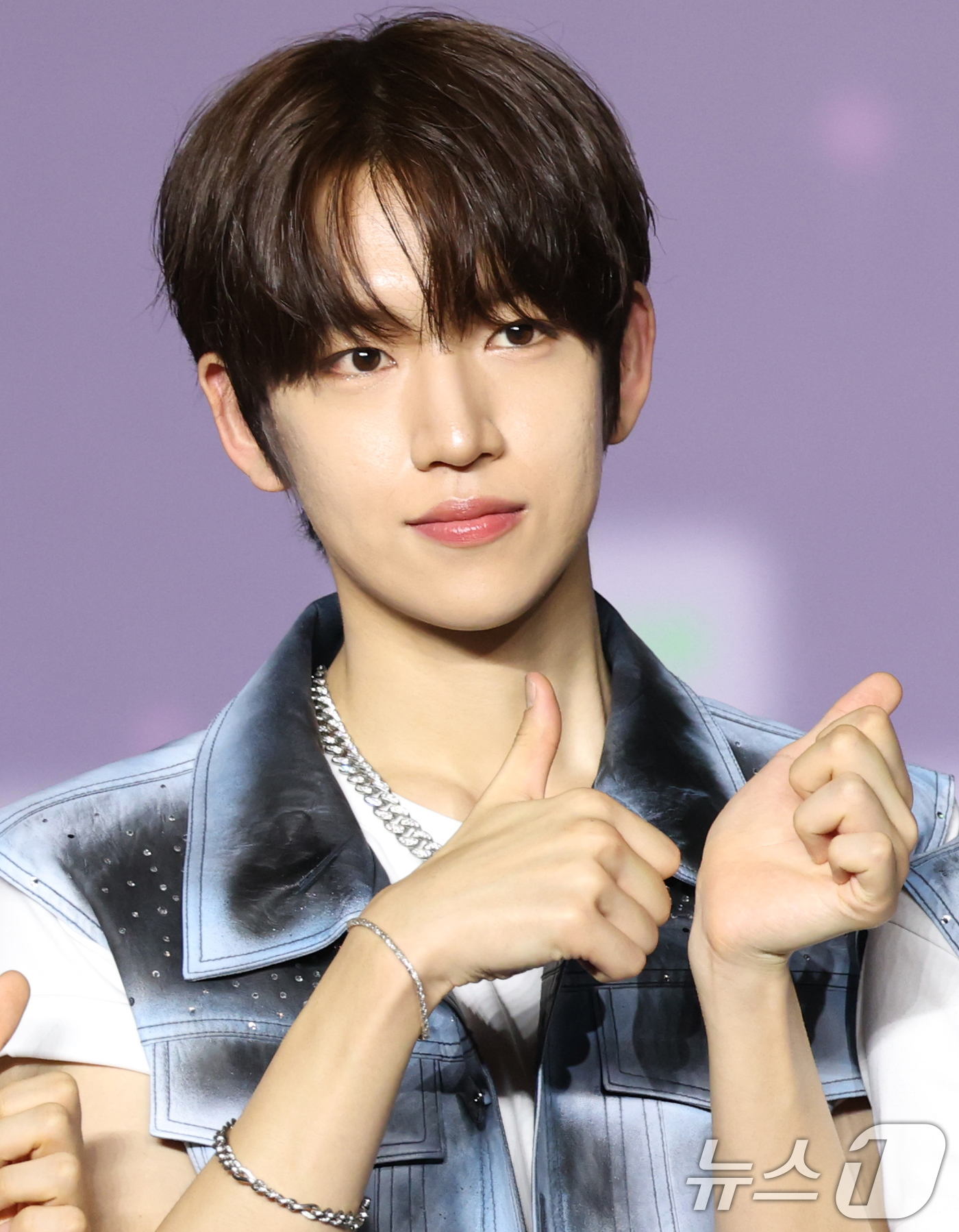 (고양=뉴스1) 권현진 기자 = 아이딧 김민재가 27일 경기도 고양시 일산서구 킨텍스 제1전시장에서 열린 ‘2025 SBS 가요대전 Summer’(이하 ‘가요대전’) 블루카펫 행사 …