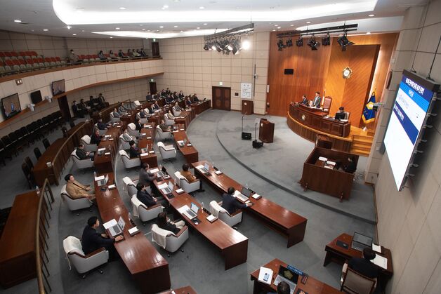 군산시의회, '식량주권 포기한 정부의 각성 촉구' 건의안 채택